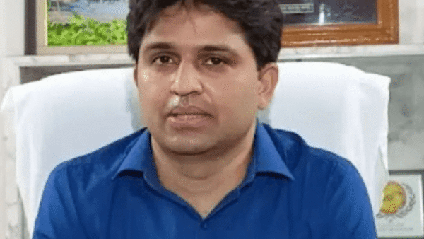 5 Best About Vijay Kiran Anand IAS, 2009 Batch Uttar Pradesh cadre