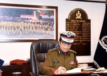 Nina Singh IPS First Women DG CISF