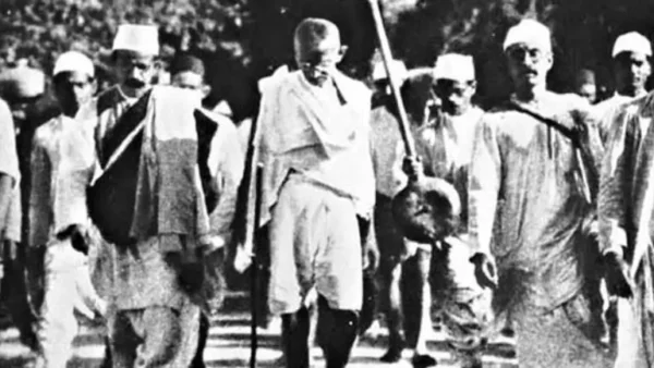 Non-Cooperation Movement and Swaraj 4 Non-Cooperation Movement and Swaraj